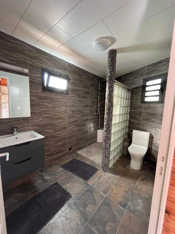 Villa Niagara Avec Spa Sainte-Suzanne Екстер'єр фото